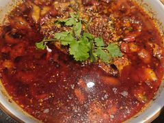 -万重锦·人文川菜馆(骡马市店)