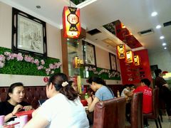 大堂-集草轩·重庆麻辣烤鱼(西湖道店)