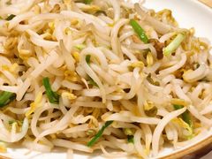 豆芽炒肉-老昌春饼(中央大街店)