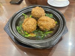 蟹黄肉圆-鸿运酒楼