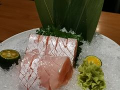 三文鱼腩手握寿司-渔寿司·日本料理(艾尚天地店)