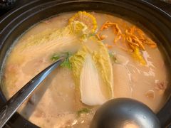 -大匠工房古船木艺术餐厅·猪肚鸡专门店(长白仙岛店)