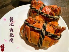 大闸蟹-龙之梦万丽酒店青餐厅