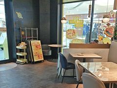 -必胜客(通辽万达店)