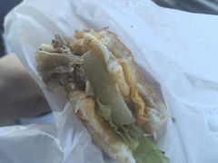 芝士和牛至尊堡-必胜客(栖乐荟店)