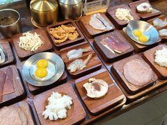-银米·云南传统过桥米线(双廊黑金冠店)