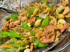 -费大厨辣椒炒肉(黄兴中心广场店)