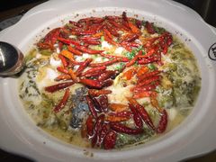 -江渔儿酸菜鱼(东二环泰禾店)