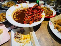 -叶派龙虾•招牌香辣蟹·海鲜(中海国际店)