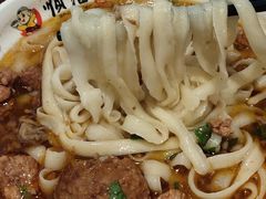 -顺溜·手工刀削面·黑金店(铜锣湾店)