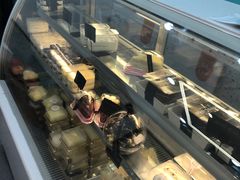 面包甜点陈列柜-美事客·面包·蛋糕·甜品(CBD店)