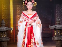 -九月鹰飞汉服摄影工作室