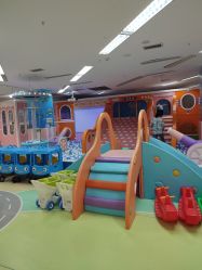 -孩子王童乐园(成都吾悦广场店)