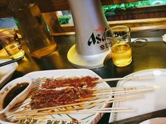 -威记烧嘢·南宁烧烤·超级生牛(绿地店)