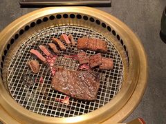 -铭牛烧肉·和牛海鲜自助(高新月牙湖店)