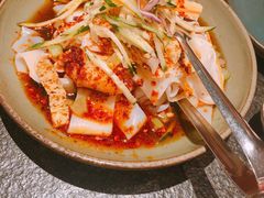 羊毛工镇凉皮-丝路金桃·新疆菜(徐汇店)