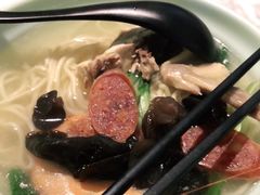 -轻捞慢起面馆(新世界百货店)