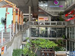 -ROAST coffee & eatery