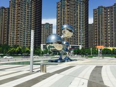 -梦东方未来世界航天主题乐园