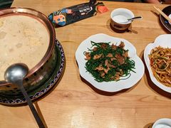 -哈啾嗨·新概念蒙餐(红星新城店)