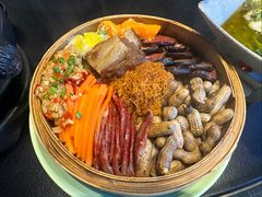 -福照楼汽锅鸡·云南特色菜(火车站锦江店)