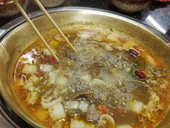 -顶顶汤火牛排火锅·经典铜锅涮肉