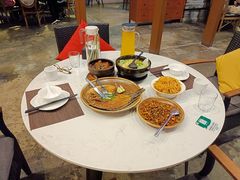 -滇越乘象云南餐厅(豆各庄店)