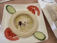 胡慕斯酱配饼-BRBR叙利亚餐厅(总店)