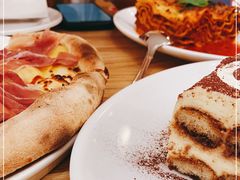 -城市大道红炉披萨烘焙坊