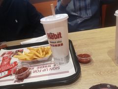 -The Habit Burger Grill 哈比特汉堡(爱琴海店)
