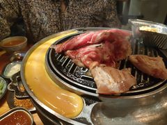 -火烈鸟炭火烤肉(静安路店)