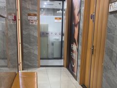 -上海仁爱医院口腔科 · 种植