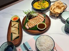-芭蕉树·新派泰国餐厅(汉溪长隆店)