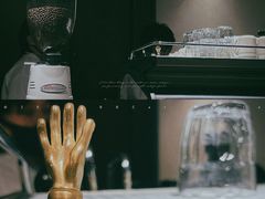 -Metal hands·铁手咖啡