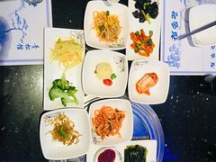 -青松馆韩国料理(香港中路佳世客店)