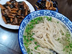 生炒鳝背-裕兴记•蟹黄面馆(人民广场店)