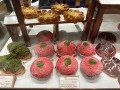 白芸玫瑰包-白天鹅宾馆·美食屋