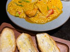 咖喱大头虾配面包-金厨泰国餐厅·全泰籍厨师料理(拱北店)