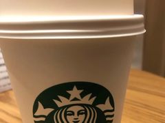 -星巴克臻选(上海中环广场2F店)