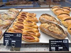 -Dough&Joe团憩(瑞虹天地月亮湾店)