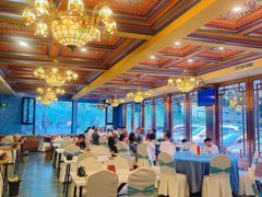 -乡村馕坑肉·烧烤·新疆菜·本地人更爱吃(阿勒泰首店)