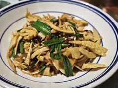 -六合居·明厨亮灶餐厅(成双大道店)