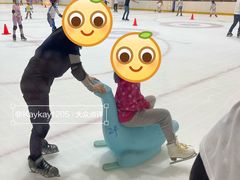 -冰堡国际溜冰场(观澜湖新城MHMALL店)