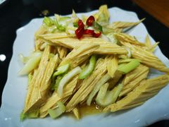 -陈三娃泡姜鸡