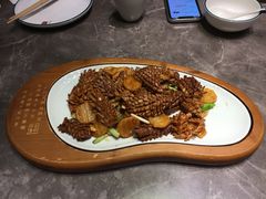 -闫府私房菜·老字号(恒隆店)