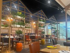 -渝信川菜 · 川味家常菜(财富购物中心店)