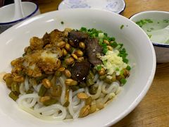 桂林卤菜米粉-牛八宝桂林米粉(八里庄店)