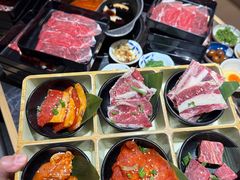 -匠牛亭·锅物烧肉放题自助(昆百大·泰业城店)