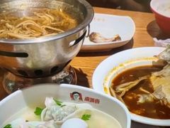 -南城香·饭香串香馄饨香(青年路店)