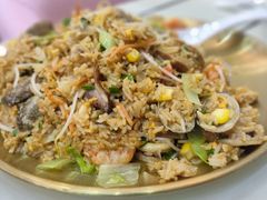 -覃记海鲜美食餐厅